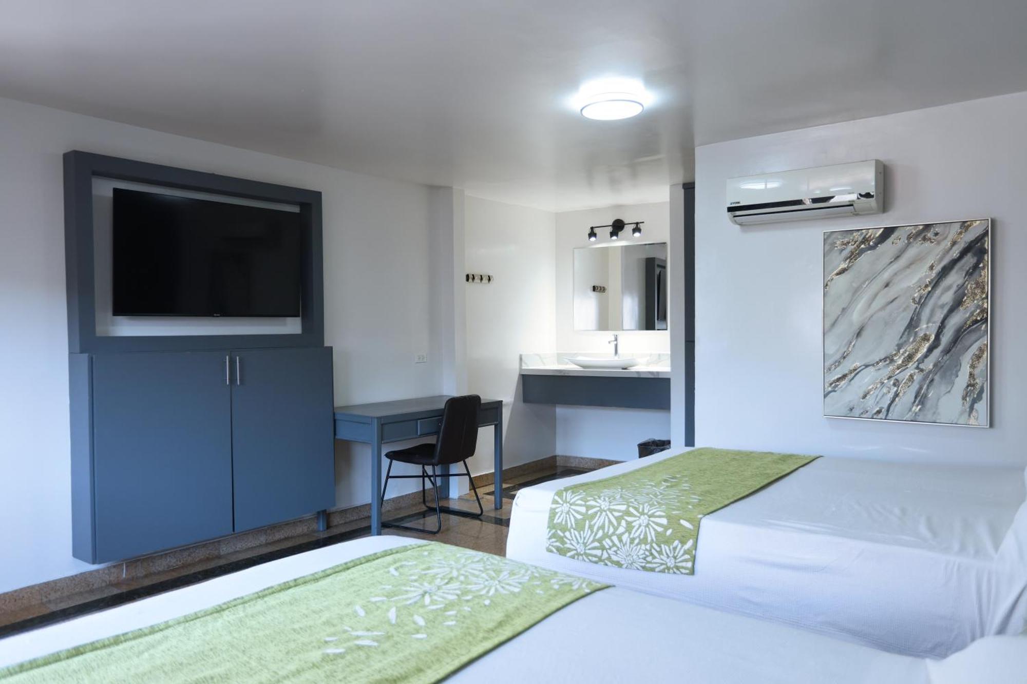 Hotel Aqua Rio Тихуана Экстерьер фото