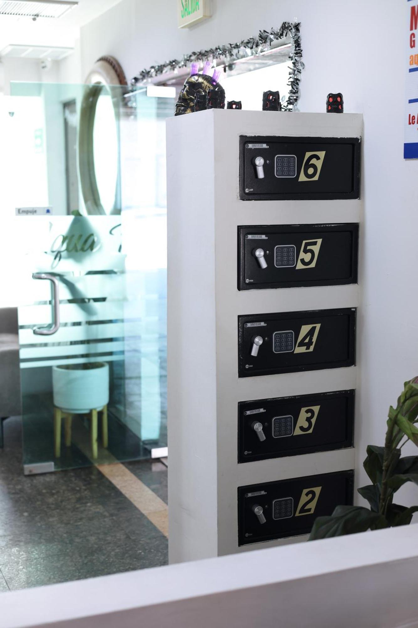 Hotel Aqua Rio Тихуана Экстерьер фото
